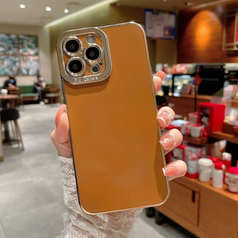 Case Pro Lens Gold - iPhone 13 / Marrom