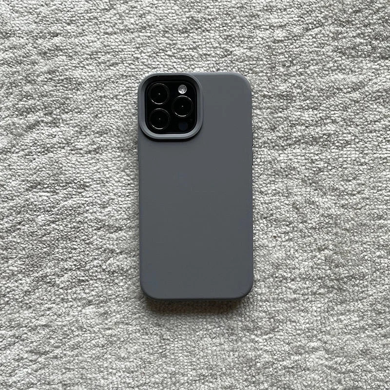 Case Pro Skin - iPhone 14 / Cinza Escuro